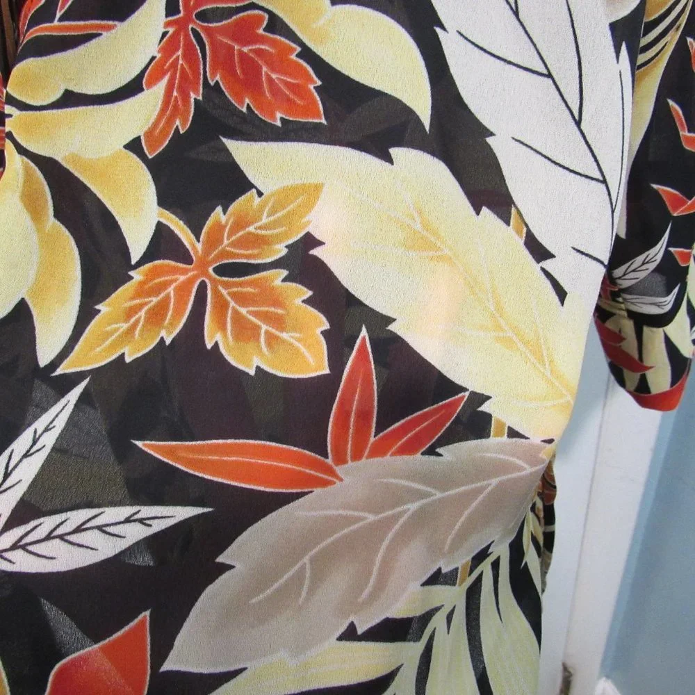 (PRICE IS FIRM!)Coldwater Creek Floral/Leafy, Autumn Vibe Blouse - Picture 7 of 10